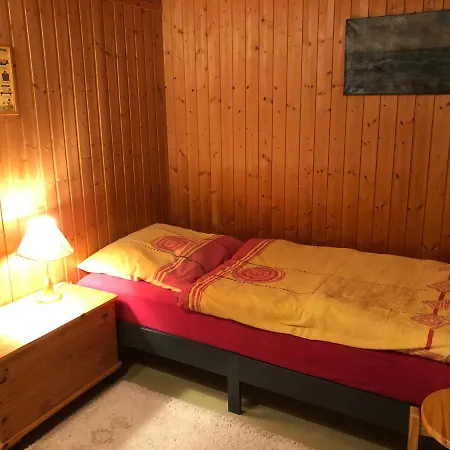 Ferienwohnung Gausburg Lägenhet Saaldorf-Surheim